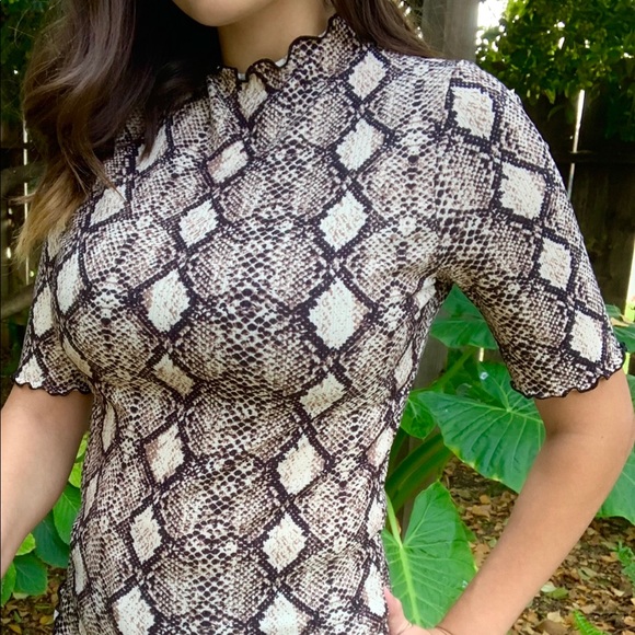 Keep It Fresh Snake Print Turtleneck Top - Picture 4 of 4